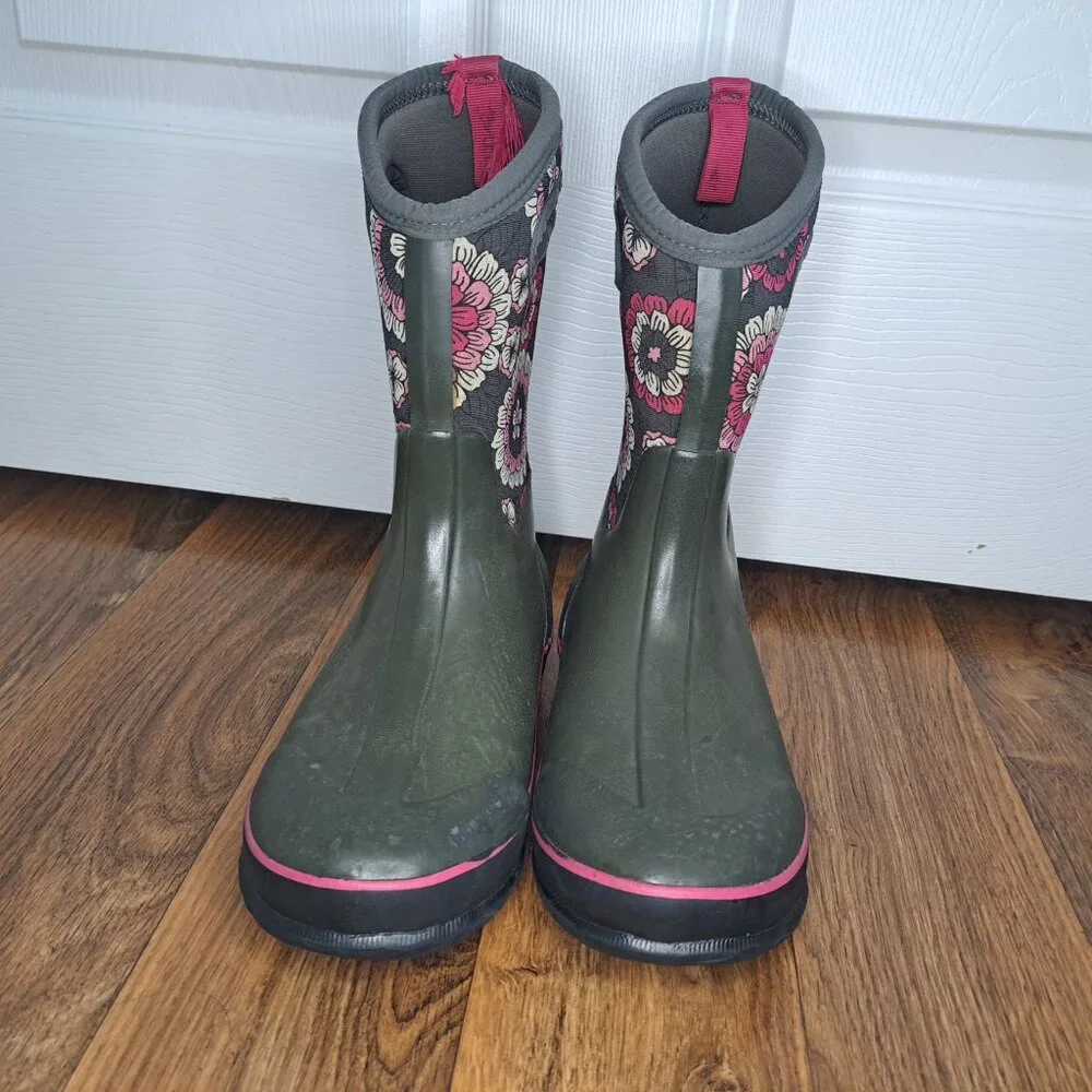 Bogs Girls Gray Pink Floral Winter Boots Size 5